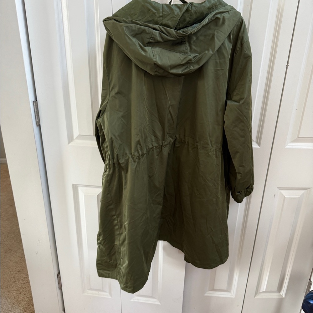 Ava & Viv Women's Rain or Everyday Jacket in Olive - Picture 9 of 9